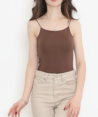 Kahverengi ip askılı tişört - Görsel 2