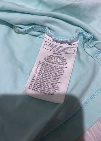 m Beden Turkuaz V Yakalı Kısa Kollu Kadın Tişört