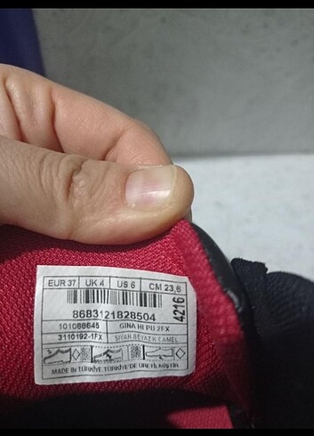 37 Beden siyah Renk Spor ayakkabi