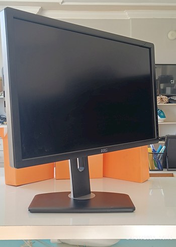 Dell Siyah Monitör - Görsel 3