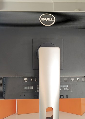 Dell Siyah Monitör - Görsel 5