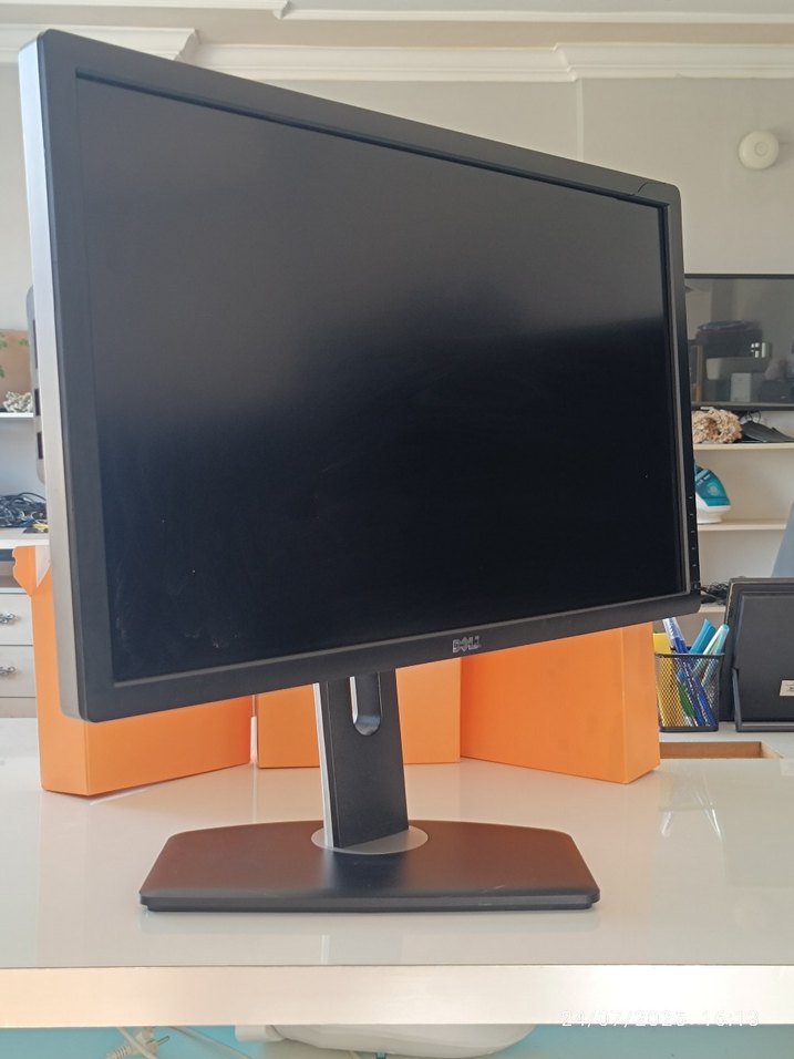 Dell Siyah Monitör - Görsel 3