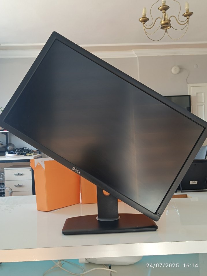 Dell Siyah Monitör - Görsel 4