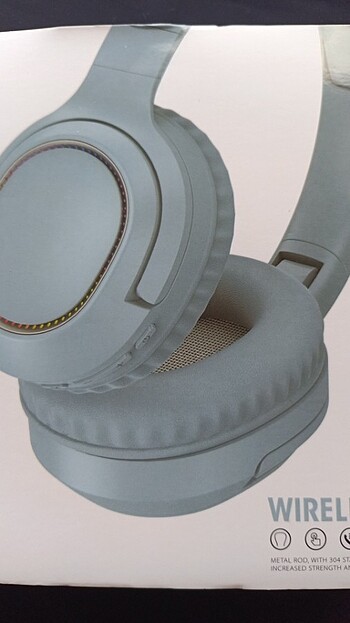 Bluetooth kulak üstü kulaklık 