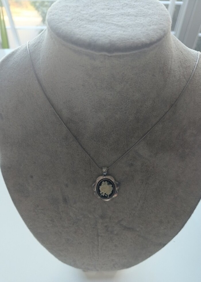 18 adet sıx marka kolye  - Görsel 3