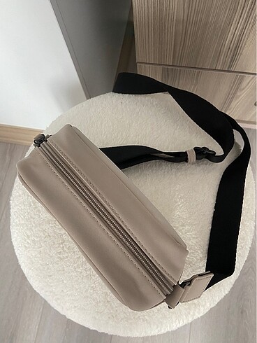  Beden Pull bear çanta