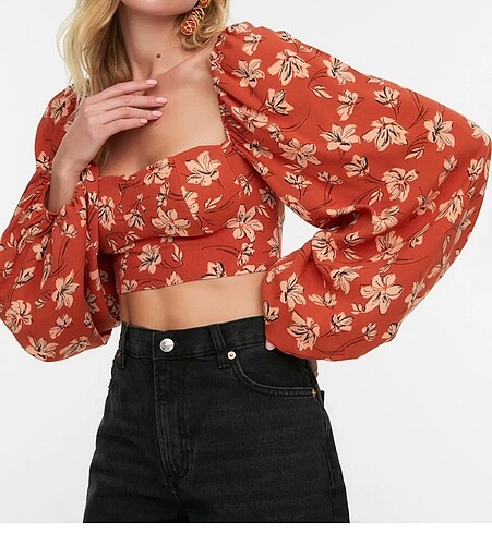 Trendyolmilla çiçekli crop body
