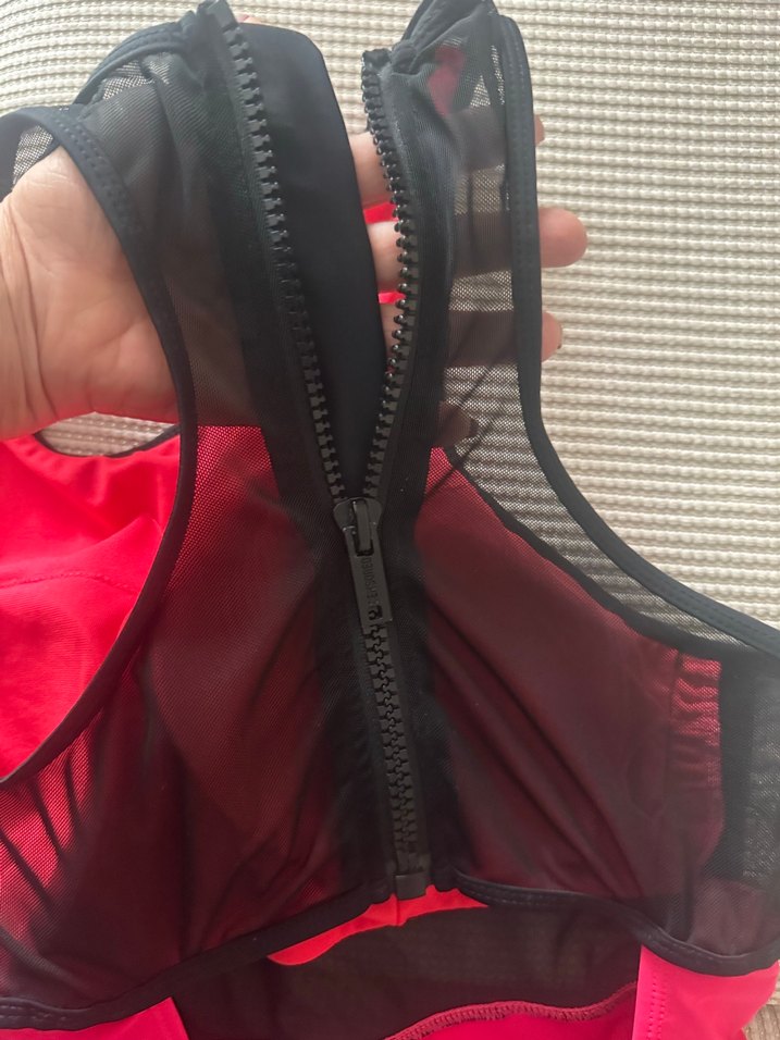 Fermuarlı Pembe İnce Askılı Kadın Mayo - Görsel 4