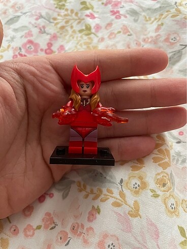 Beden Wanda Maximoff Lego