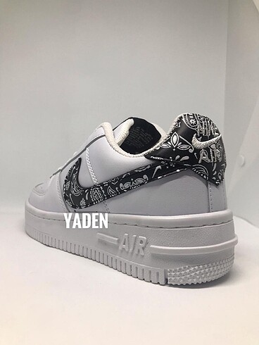 40 Beden beyaz Renk Nike Airforce Desenli