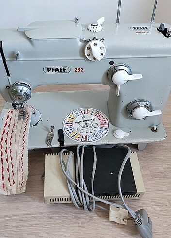 PFAFF 262 DİKİŞ VE PİKO MAKİNASI 