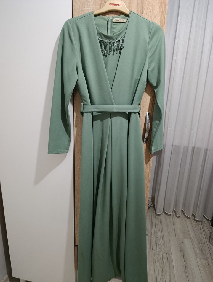 Uzun Kollu Yeşil Kadın Elbise - Görsel 4
