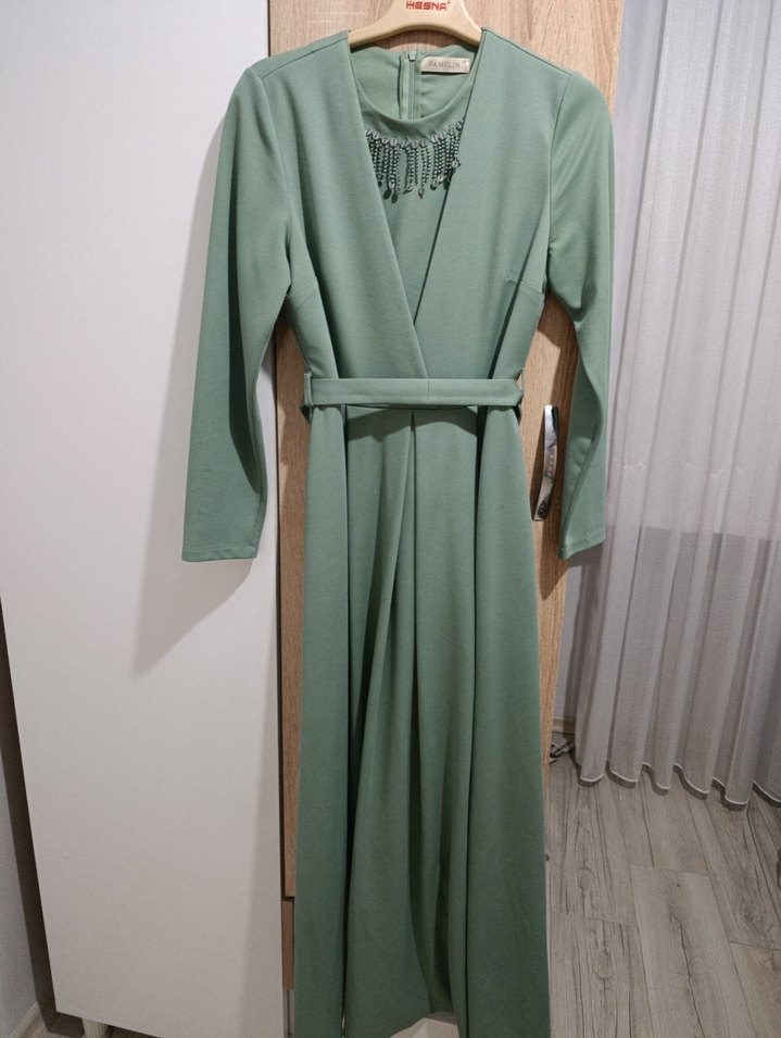 Uzun Kollu Yeşil Kadın Elbise - Görsel 3