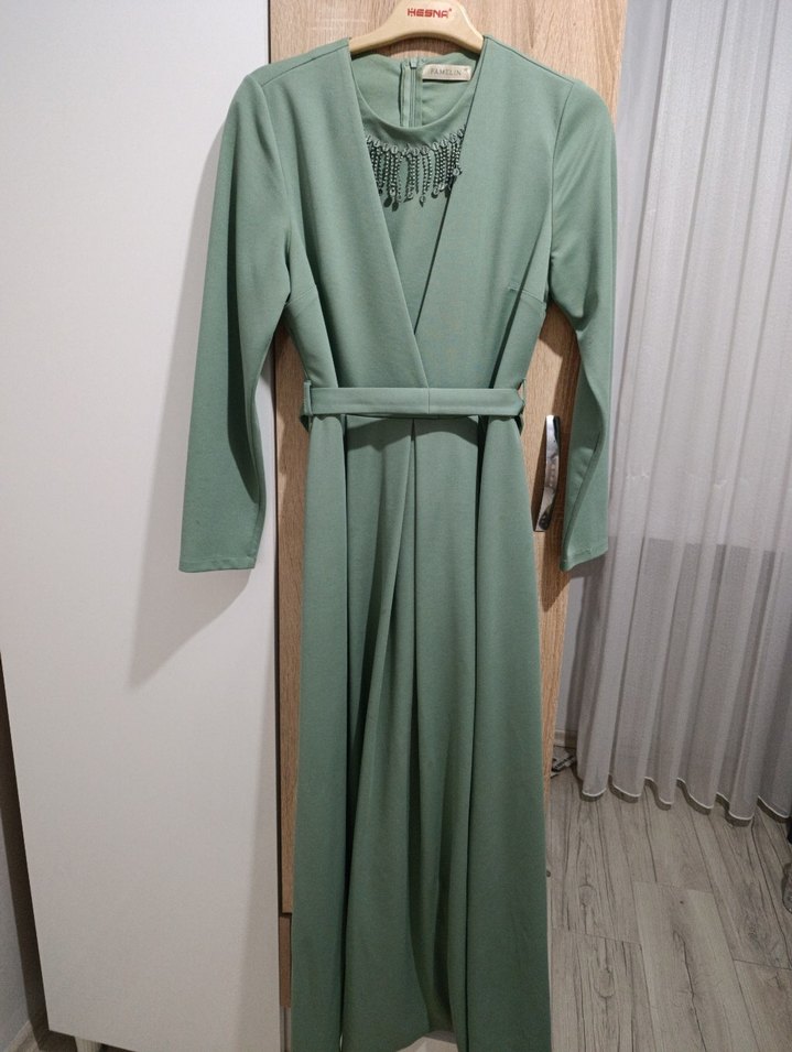 Uzun Kollu Yeşil Kadın Elbise - Görsel 2