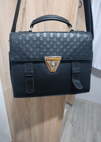 Klasik Siyah Deri Kadın Çanta - Görsel 9