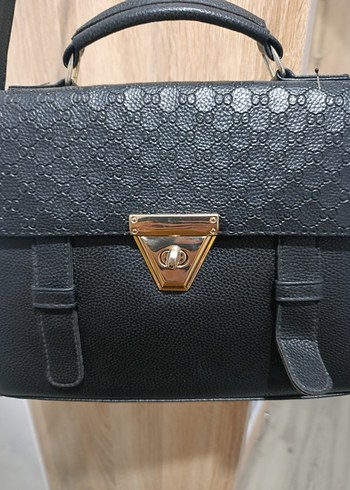 Klasik Siyah Deri Kadın Çanta - Görsel 8