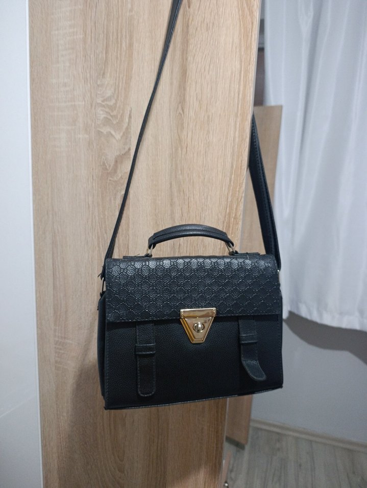 Klasik Siyah Deri Kadın Çanta - Görsel 3