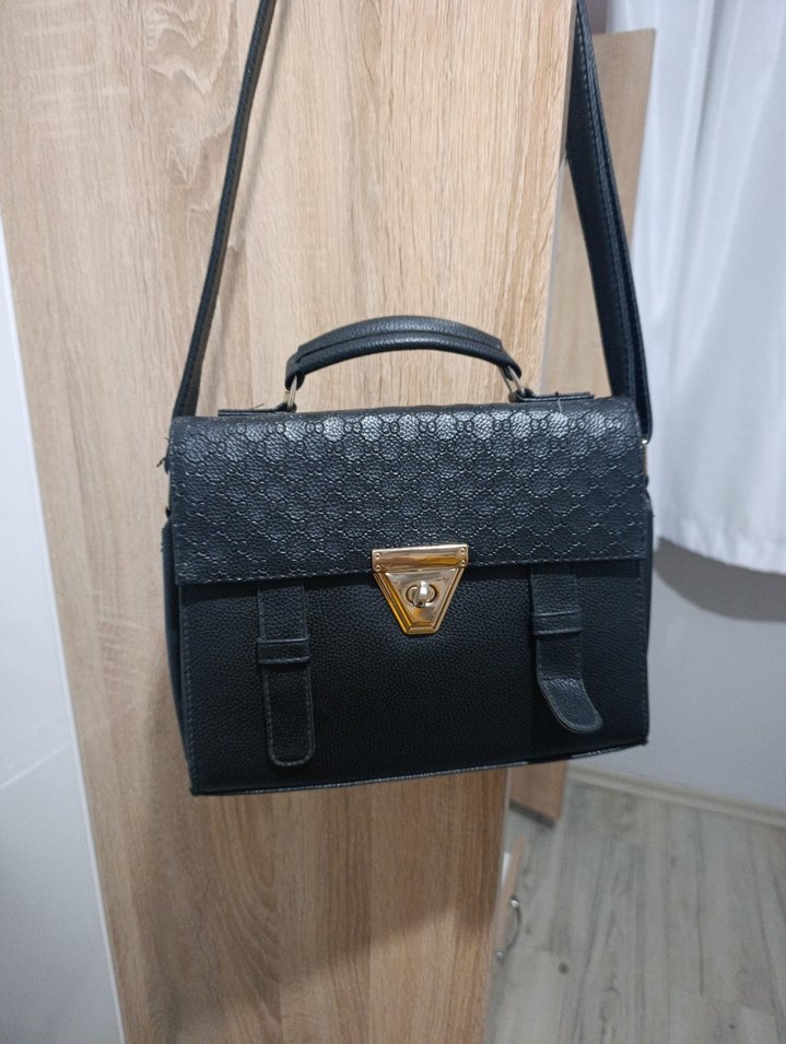 Klasik Siyah Deri Kadın Çanta - Görsel 2