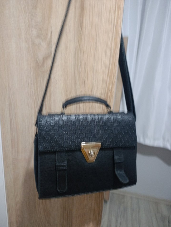 Klasik Siyah Deri Kadın Çanta - Görsel 4