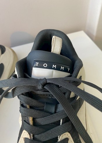 Tommy Hilfiger Tommy Hilfiger