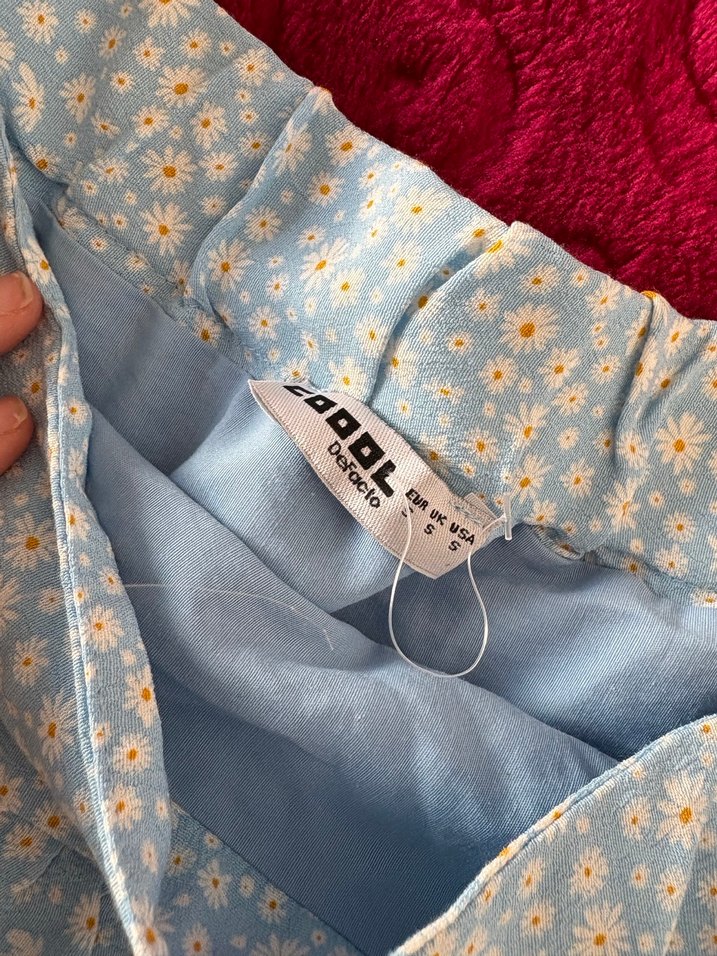 Mavi Nakışlı Volanlı Midi Etek - Görsel 2