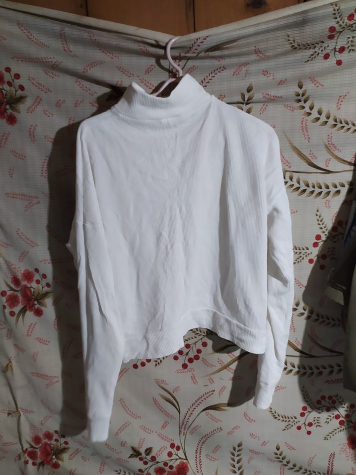 Uzun Kollu Beyaz Pamuklu Kadın Gömlek - Görsel 4