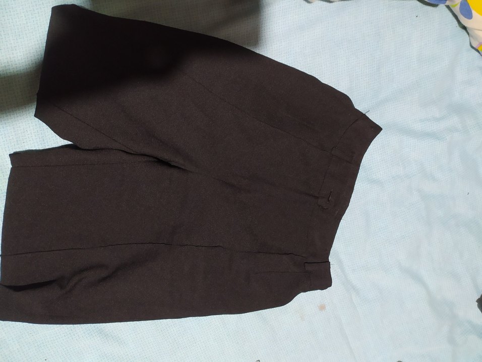 Düğmeli Siyah Kadın Kumaş Pantolon - Görsel 5