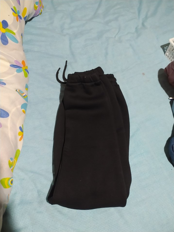 Siyah Bel Detaylı Rahat Eşofman - Görsel 2