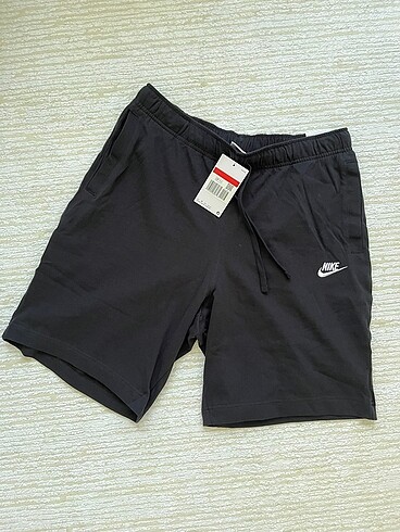 Nike şort
