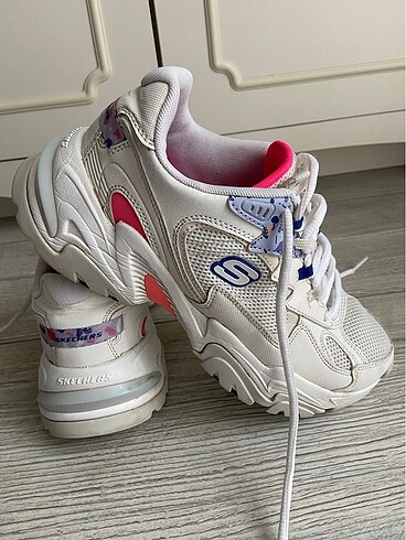 SKECHERS SPOR AYAKKABI 36,5
