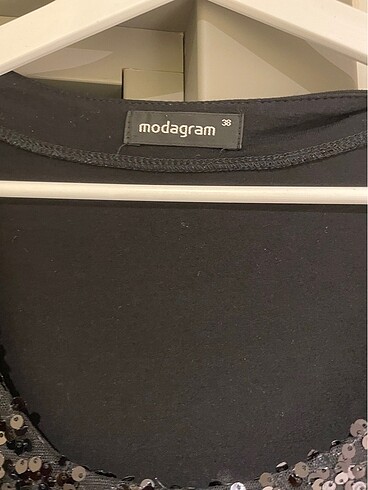 Siyah şık elbise - Görsel 2