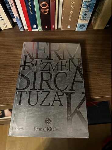 Nermin Bezmen Sırça Tuzak