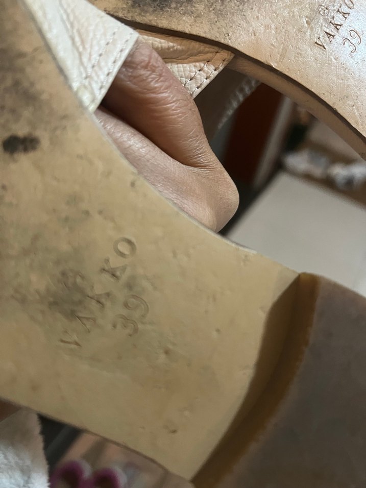 Ballı Deri Tokalı Kadın Terlik - Görsel 5