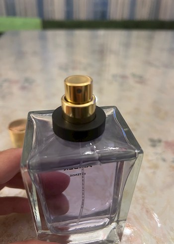 Beden Renk Tender Amber Intense erkek Parfümü