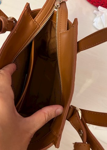 Kahverengi Deri Kadın Omuz Çantası - Görsel 4