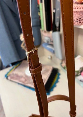 Kahverengi Deri Kadın Omuz Çantası - Görsel 2