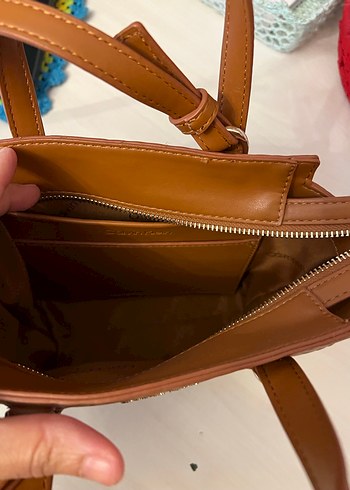 Kahverengi Deri Kadın Omuz Çantası - Görsel 3