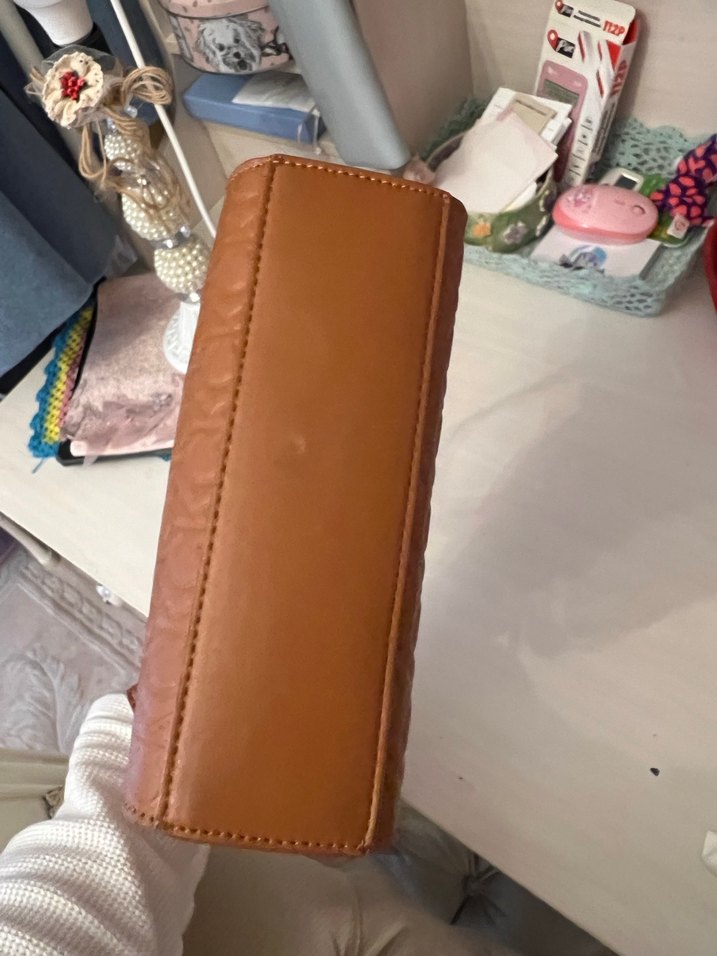 Kahverengi Deri Kadın Omuz Çantası - Görsel 5