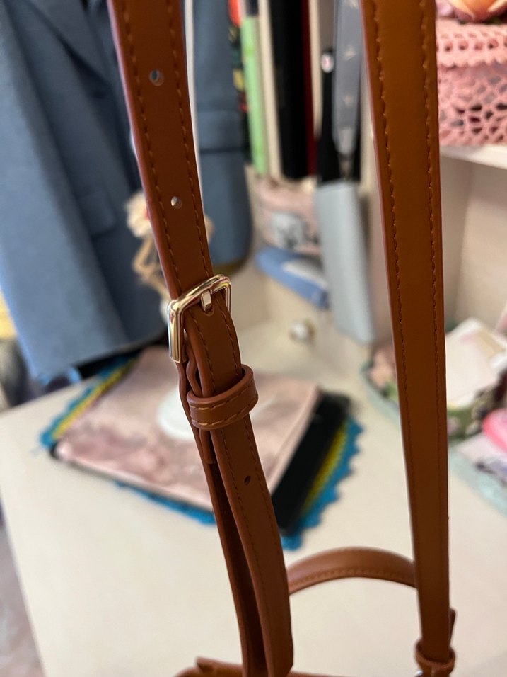 Kahverengi Deri Kadın Omuz Çantası - Görsel 2