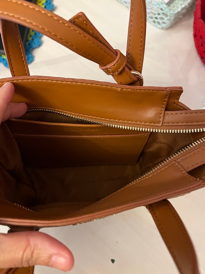 Kahverengi Deri Kadın Omuz Çantası - Görsel 3