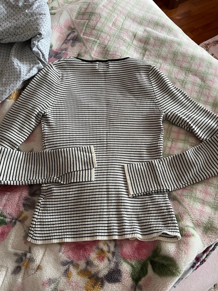 Çizgili Uzun Kollu Triko Bluz - Görsel 4