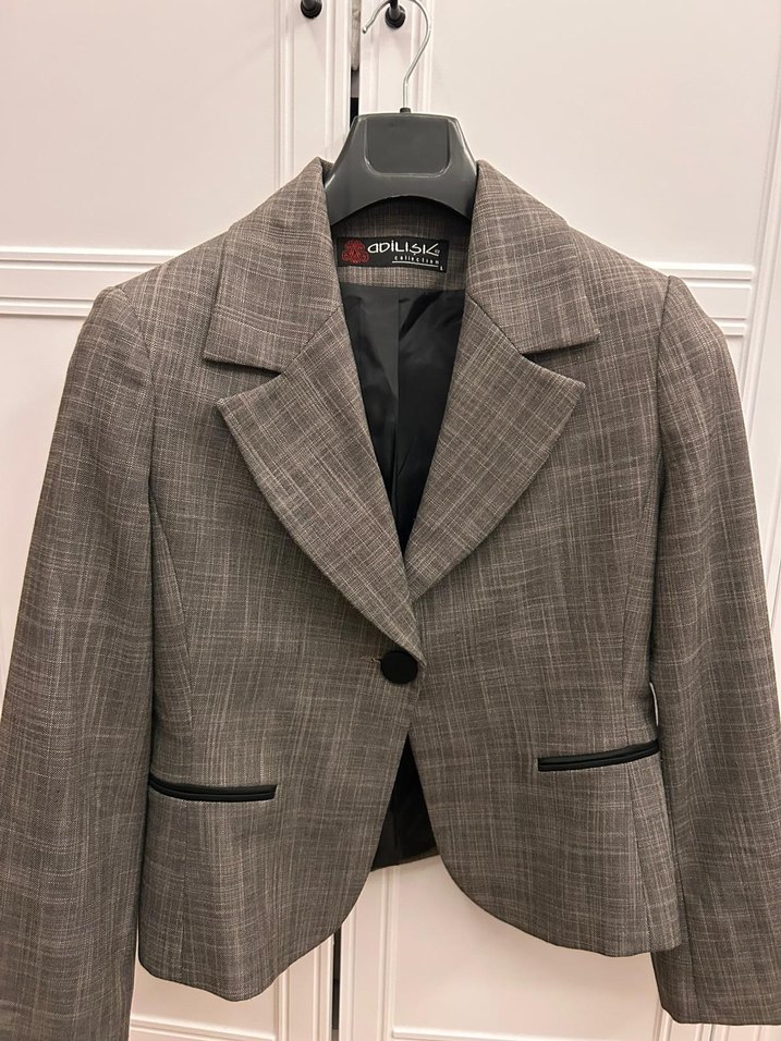 Adil Işık Düğmeli gri Kadın Blazer Ceket - Görsel 2