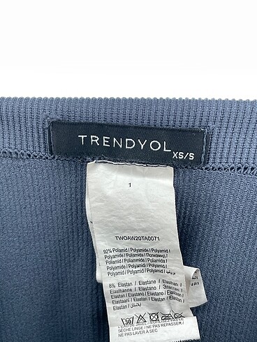 xs Beden çeşitli Renk Trendyol & Milla Tayt / Spor taytı %70 İndirimli.