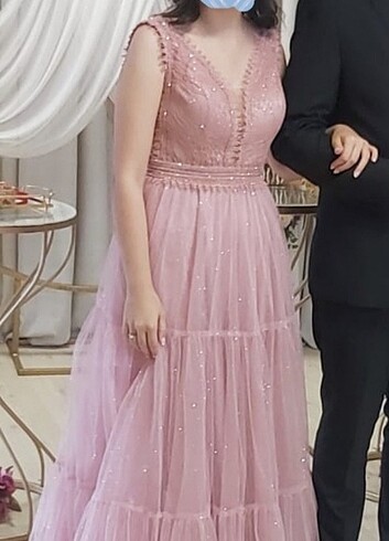 NİŞAN