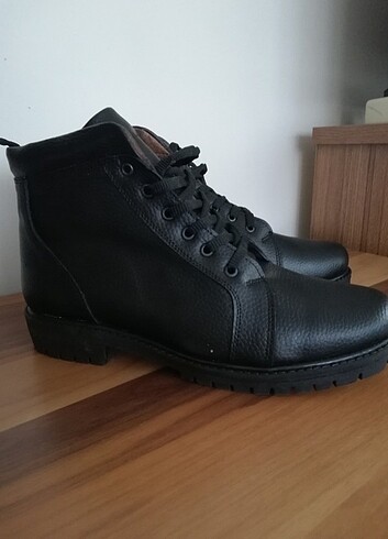 39 Beden siyah Renk Bot ayakkabı 