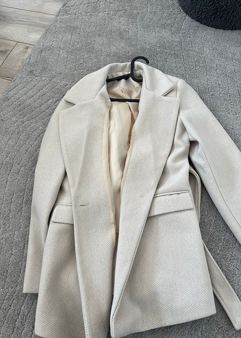 Düğmeli Bej Uzun Kadın Kaban - Görsel 3