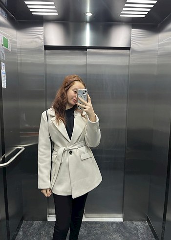 Düğmeli Bej Uzun Kadın Kaban - Görsel 5