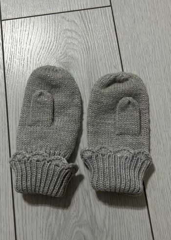 Gri Nakışlı Kız Eldiveni H&M 1-2 yaş - Görsel 3
