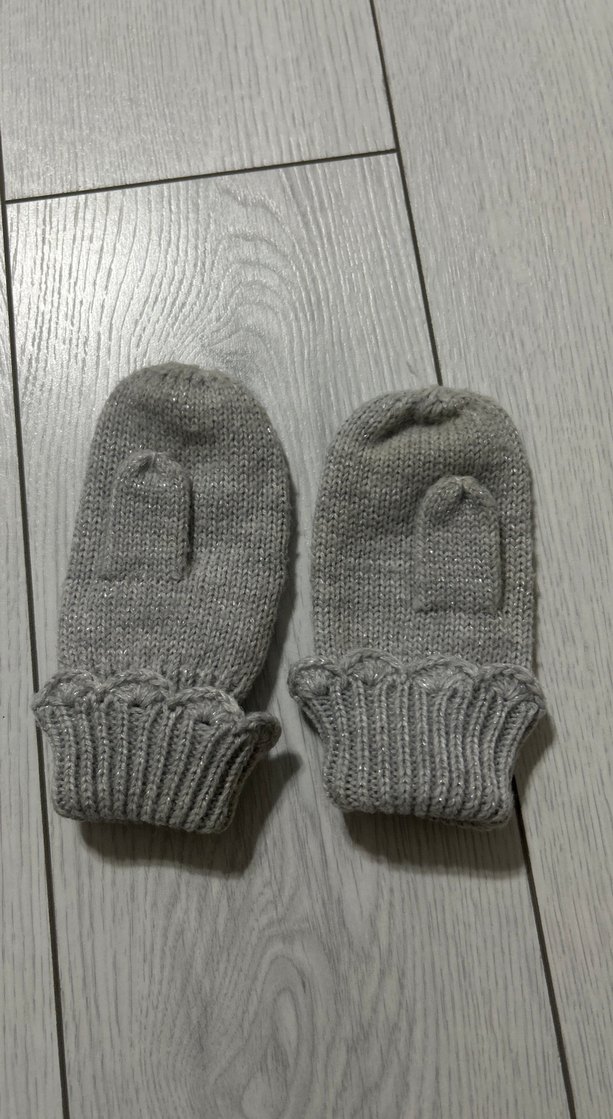 Gri Nakışlı Kız Eldiveni H&M 1-2 yaş - Görsel 3