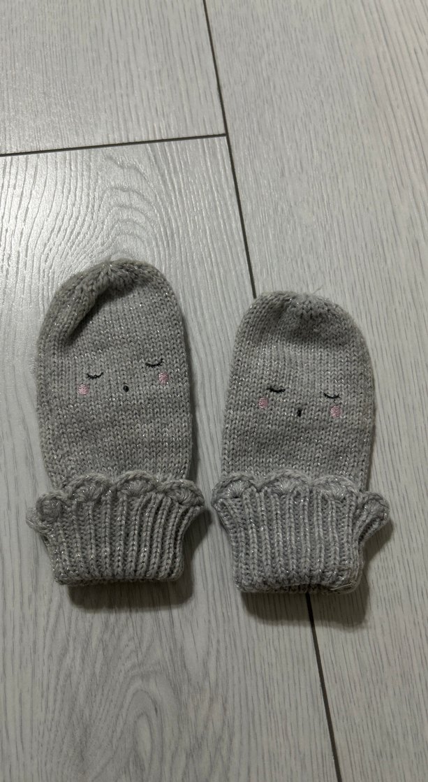 Gri Nakışlı Kız Eldiveni H&M 1-2 yaş - Görsel 2